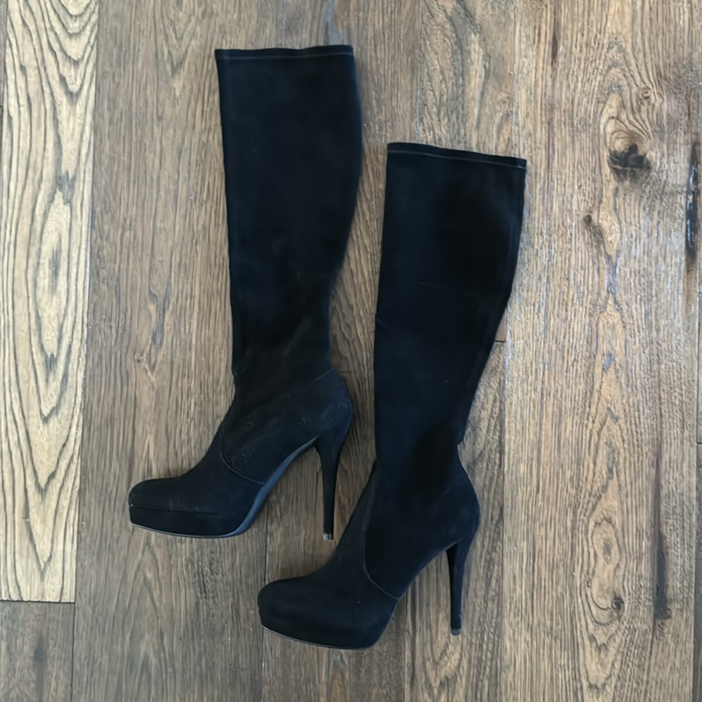 Stuart Weitzman platform knee high stretch suede boots 8